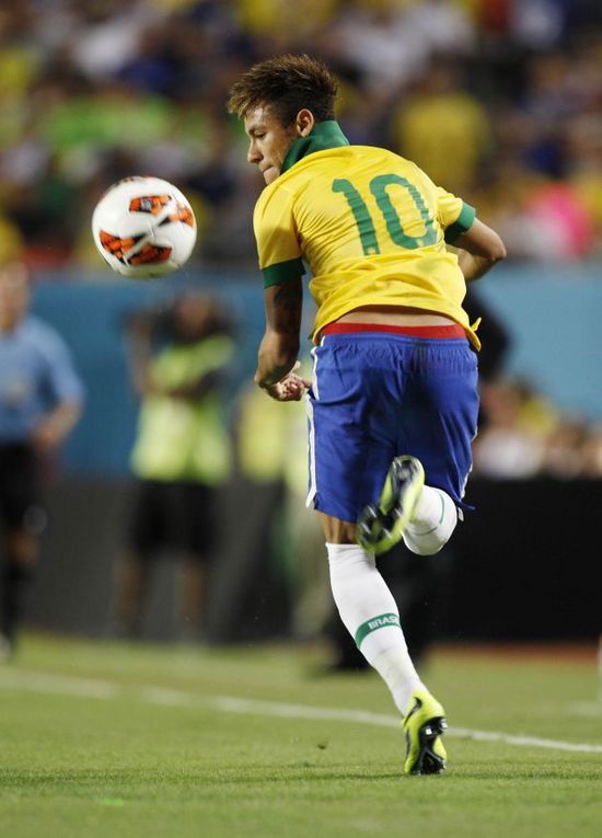 Navi 在 VCT 2025： EMEA 第二阶段的季后赛中输掉了他们的首场比赛